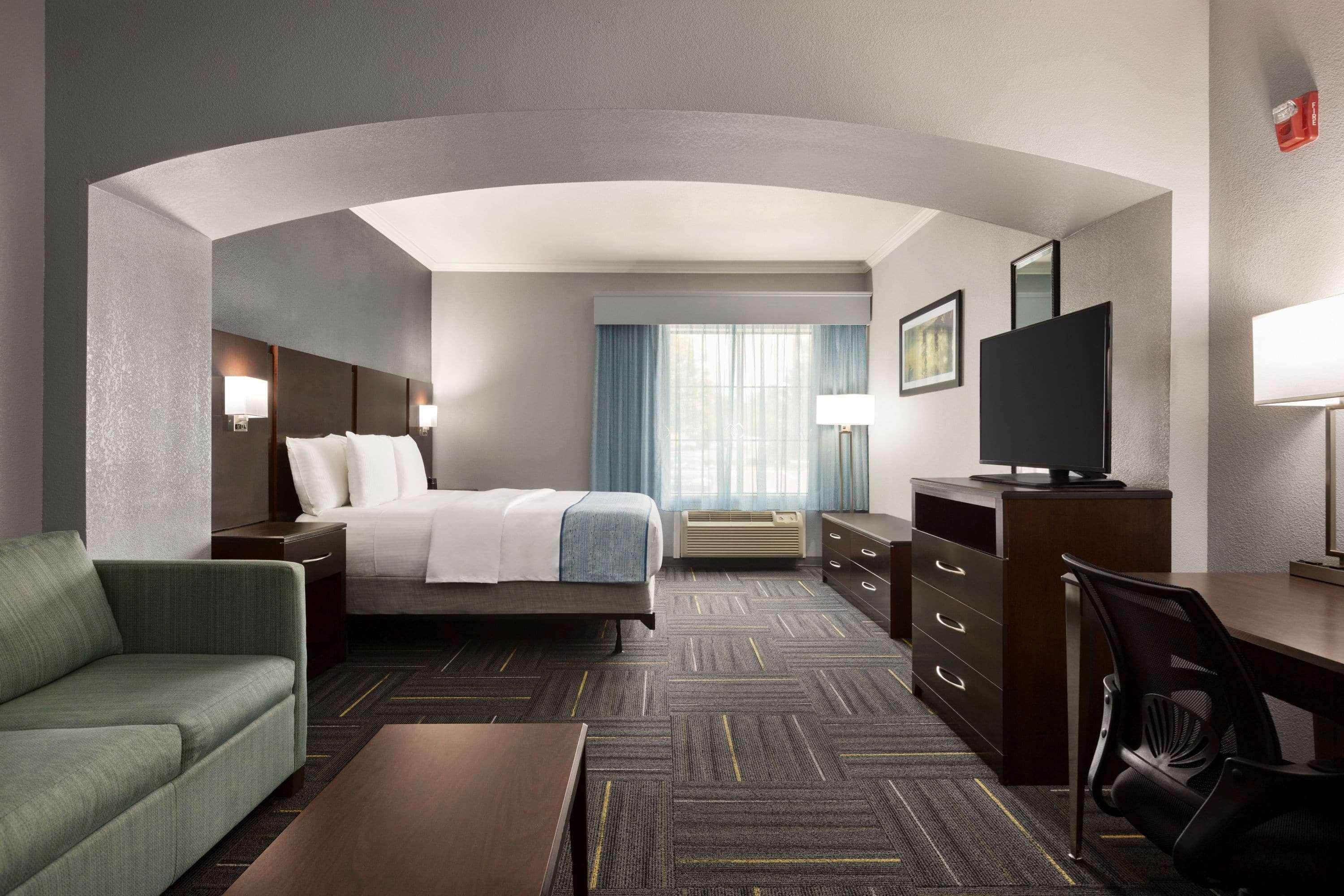 La Quinta By Wyndham Dublin Hotel Ngoại thất bức ảnh