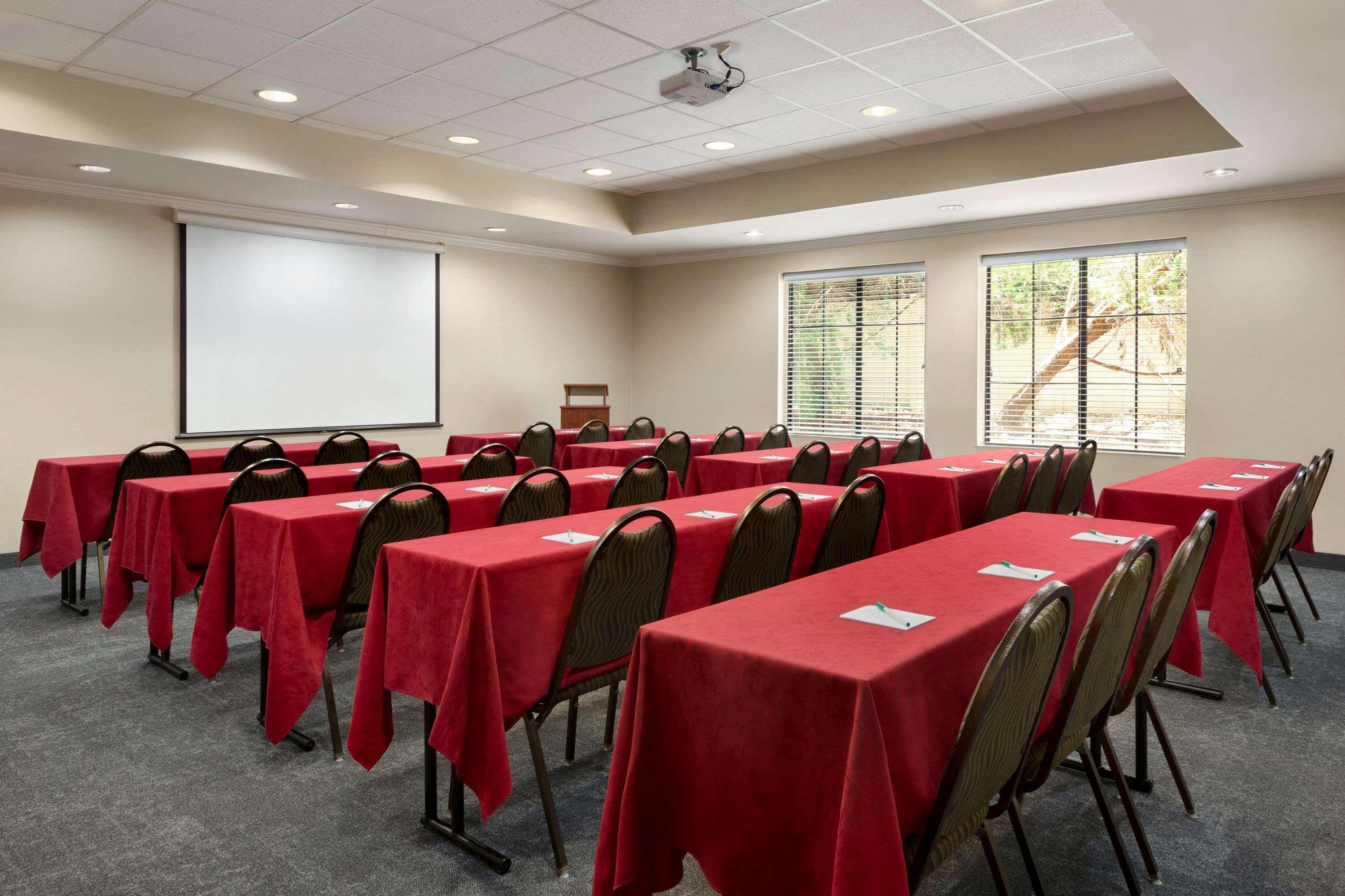 La Quinta By Wyndham Dublin Hotel Ngoại thất bức ảnh